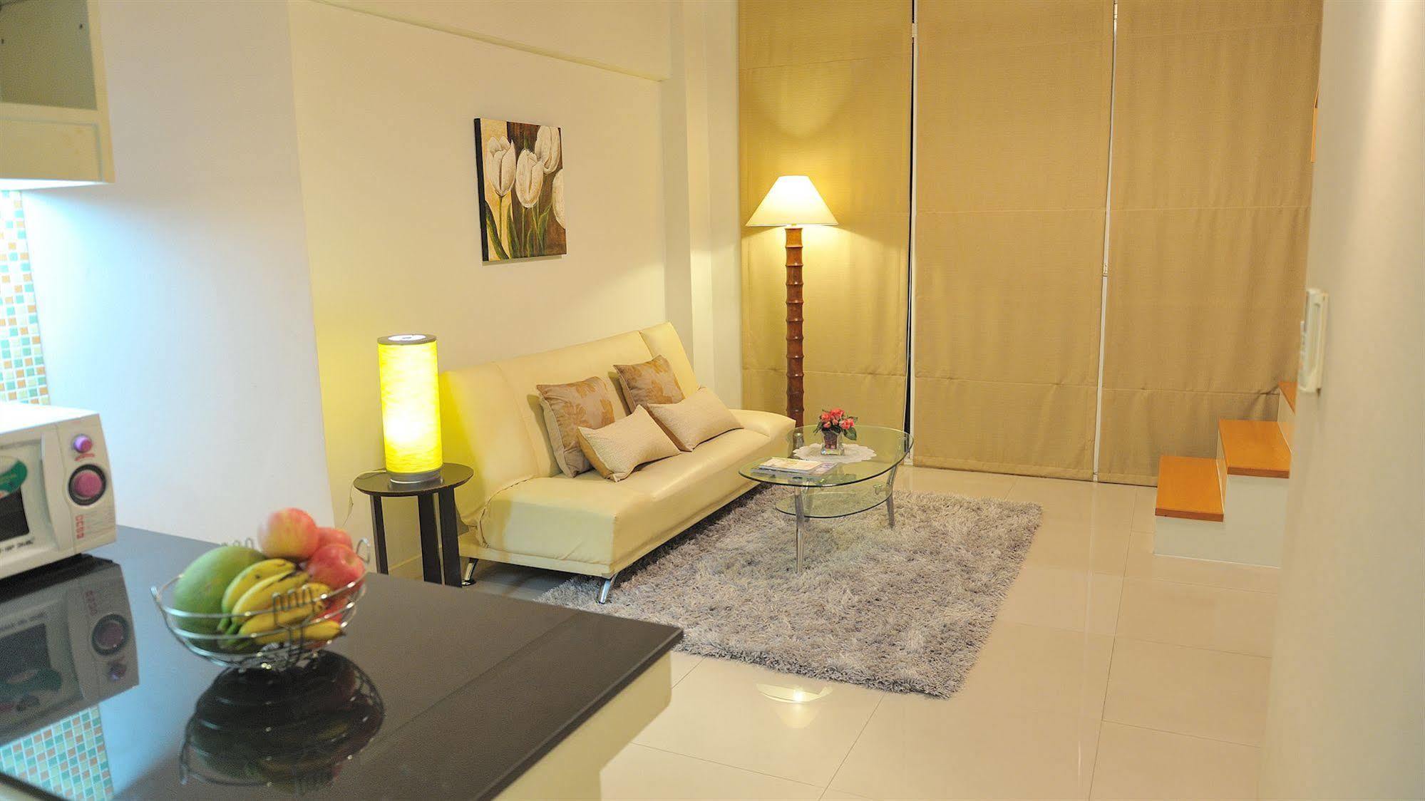 Duplex 21 Apartment Bangkok Exterior foto