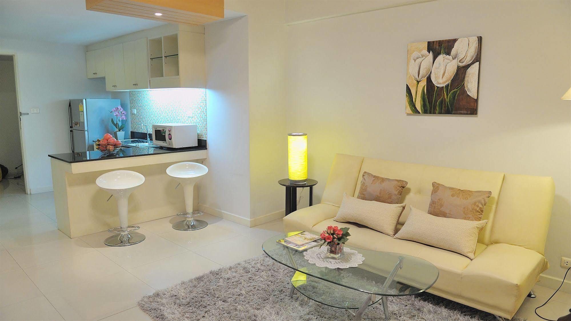 Duplex 21 Apartment Bangkok Exterior foto